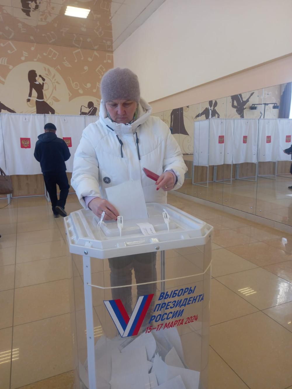 Весь коллектив  Шемышейской участковой больницы  принял  участие в Выборах Президента РФ.